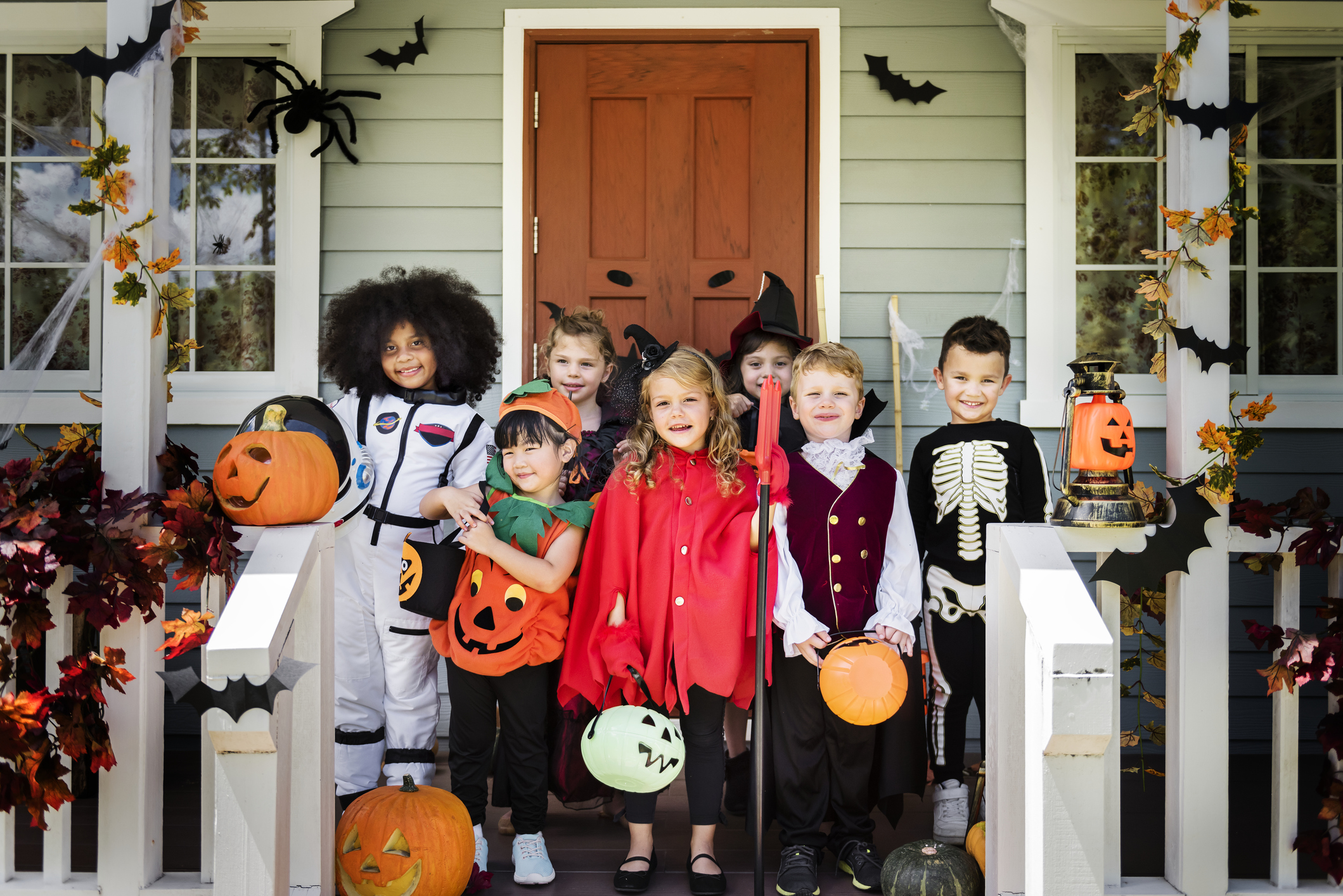How to be the Trick-or-Treater’s Favorite House